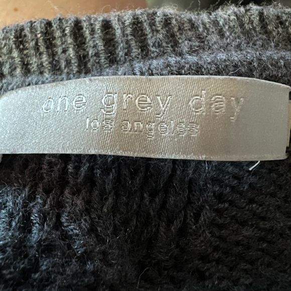 One Grey Day Los Angeles Key Hole Wool Blend Sweater - Picture 7 of 8